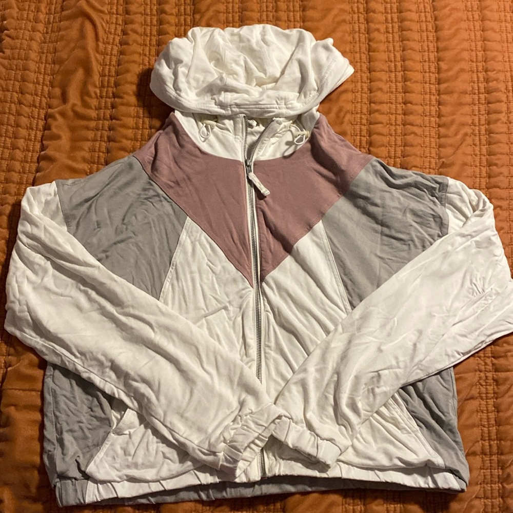 Zyia Reto Block zipper Hooded Jacket